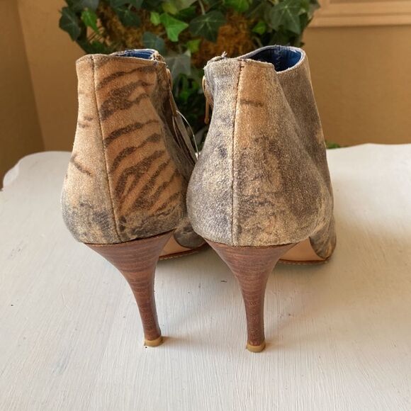 Anthropologie Rebecca Sanver Suede Tiger Print Bootie Size EUR 41 - Picture 5 of 16